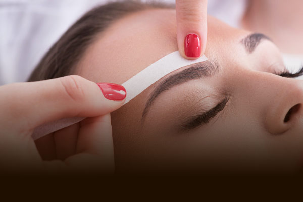 Eyebrow Styling and Sculpting